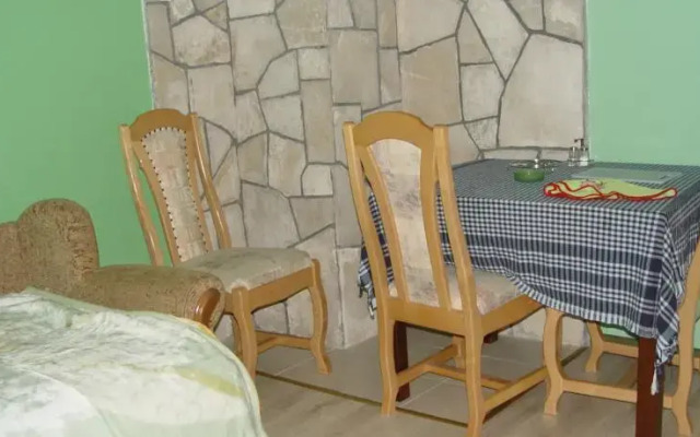 Camp Apartments Razvršje