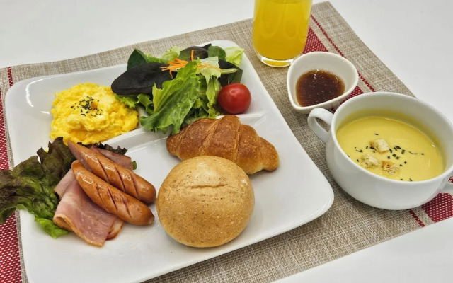 HOTEL SULATAYAMAGATA AIRPORT - Adults Only