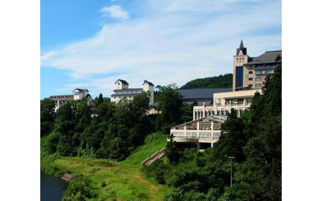 Royal Tainai Park Hotel