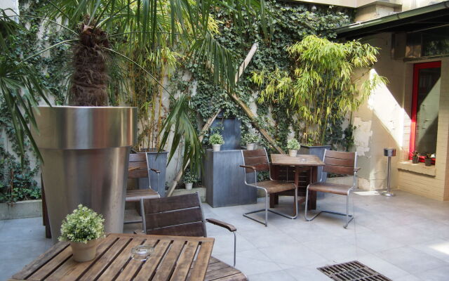 Porte de Versailles Hotel