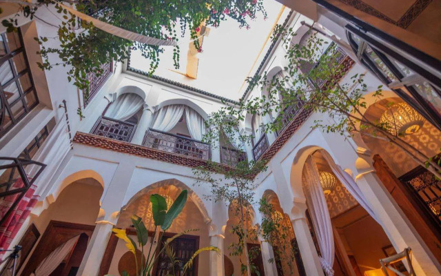 Riad Anais