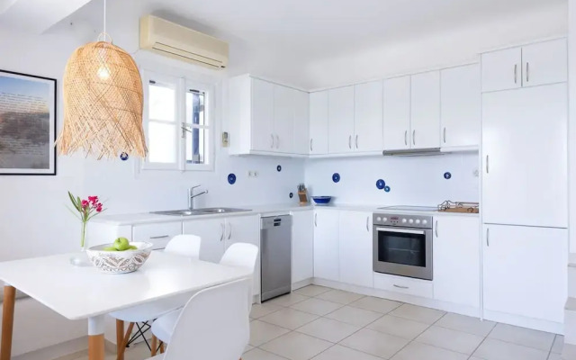 Villa Leilani 3 Bedroom Home by the Beach