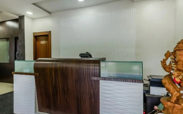 Hotel Rainbow Inn by OYO Rooms