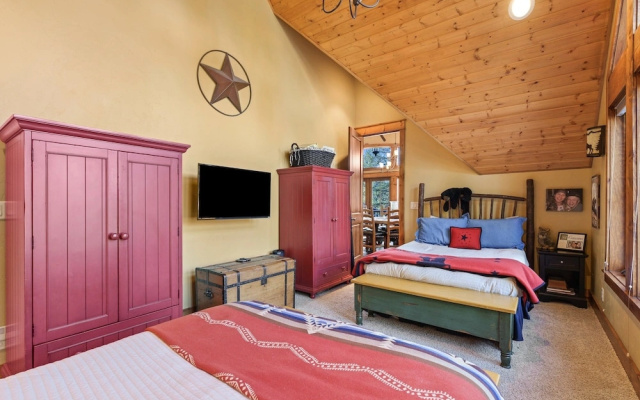 Deschutes Reserve 4 Bedroom Home