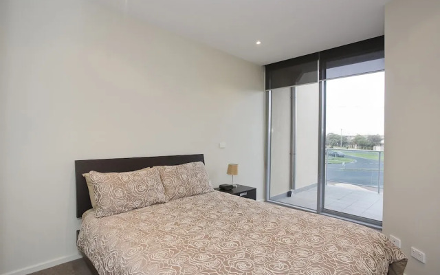 7 Bell Street Apartments