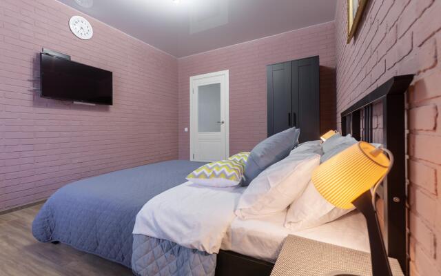 Апартаменты Рентплаза на ул. 5 просека, д. 135