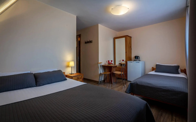 Liberta Inn