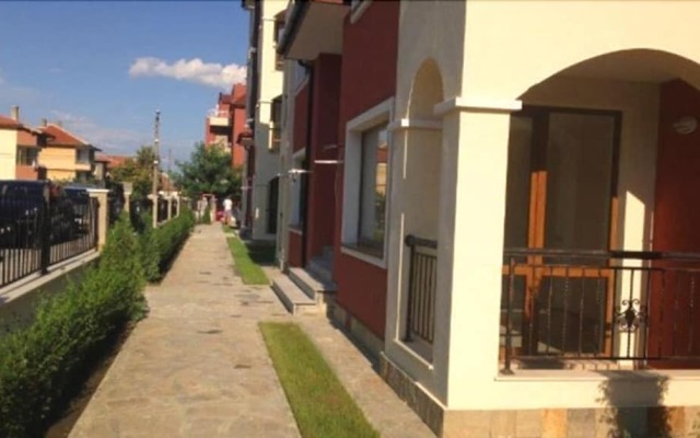 Ravda Dom Apartments