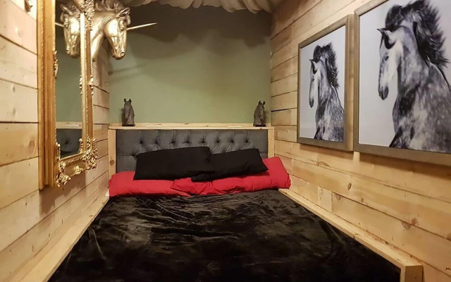 Manchester Party Pad