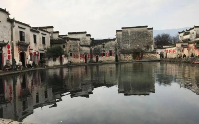 Jinshui Loutai Inn