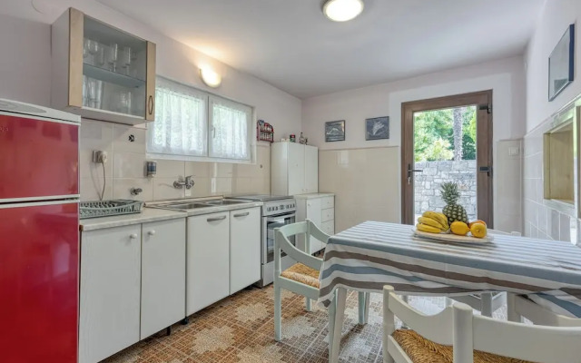 Captain's House - Sv. Jakov