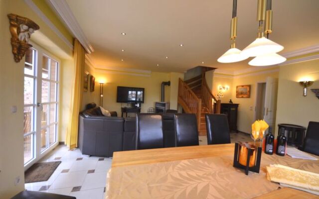 House Bel Monte Groß Zicker