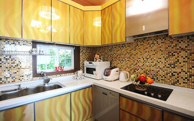 Ganghwang Noul Flower Landscape Pension