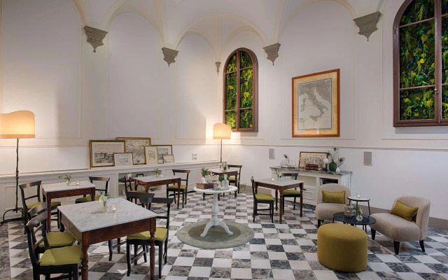 NH Collection Firenze Porta Rossa Hotel