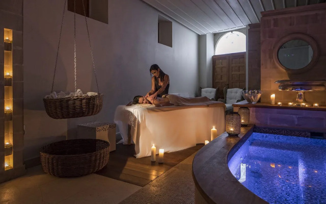 Casa Delfino Hotel & Spa