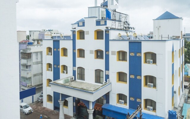 OYO 15223 Hotel Eshosans Palace