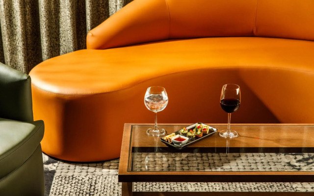 Crowne Plaza Manchester Airport by IHG