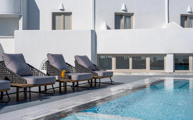 Santorini Palace