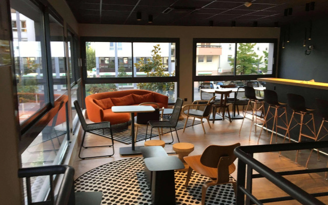 Ibis Annecy Cran Gevrier Hotel