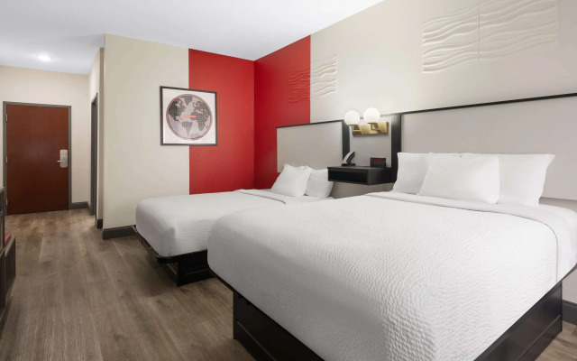 Ramada by Wyndham Locust Grove