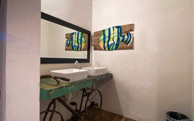 Hotel Maya Jade