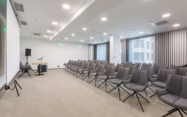 Blue Star Luxury Hotel