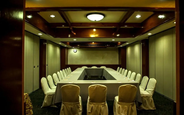 Days Hotel Tagaytay