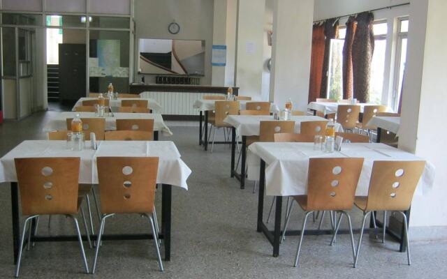 KSTDC Hotel Mayura Kauvery KRS