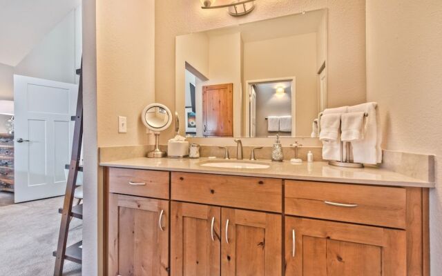 Park City Red Pine Retreat