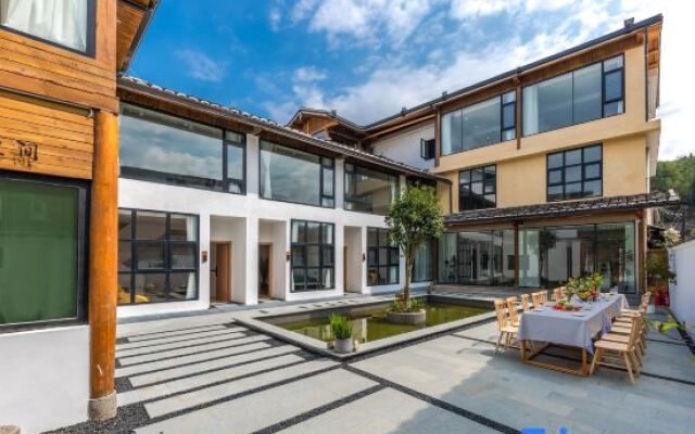 Yunshui ballad beautiful cloud night Guesthouse