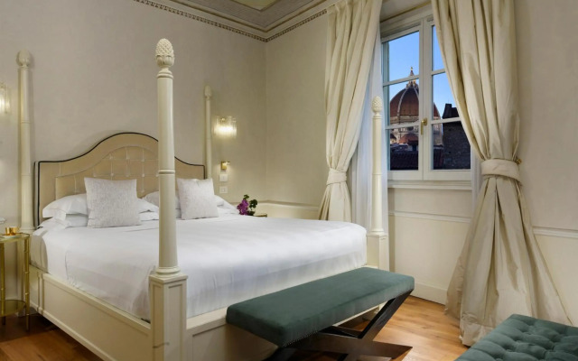 San Firenze Suites & Spa