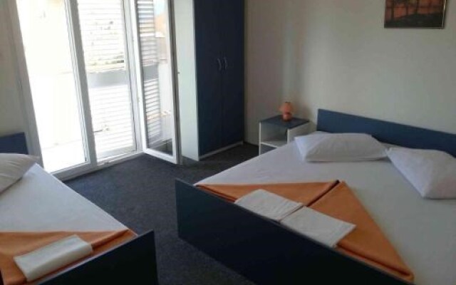 Apartments Orange