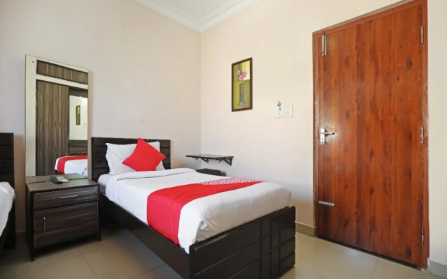 Athithi Comforts By OYO Rooms