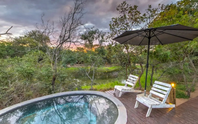 Ngama Tented Safari Lodge
