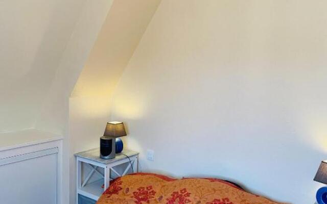 LES DRUIDES, bel appartement avec wifi, plage a 400m