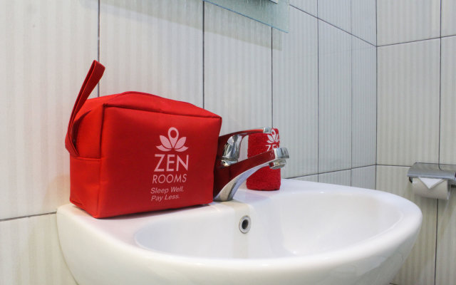 ZEN Rooms Kuningan Anggrek