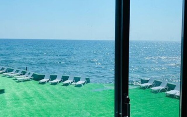Anessa Beach Hotel