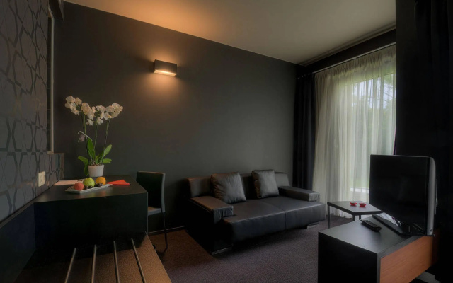 Utopia Hotel