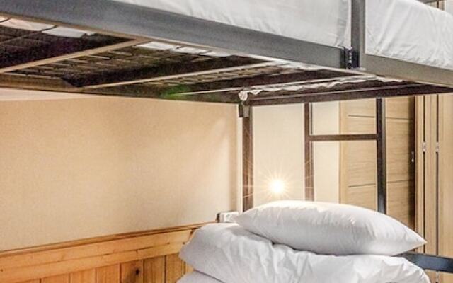 Yeosu Rest Guest House