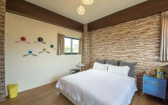 Small House Maobitou