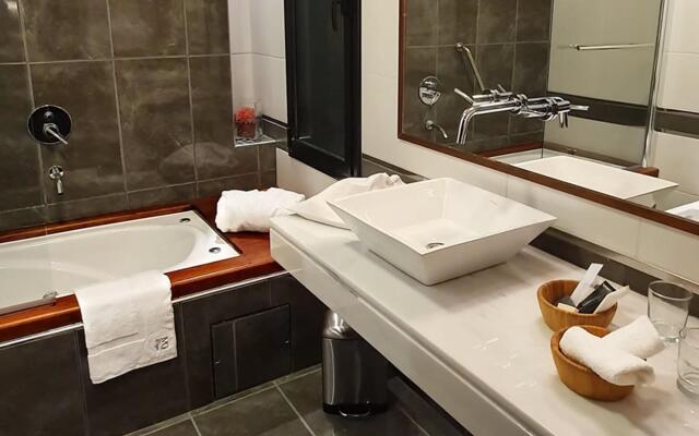 MG Design Hotel Boutique - Adults Only