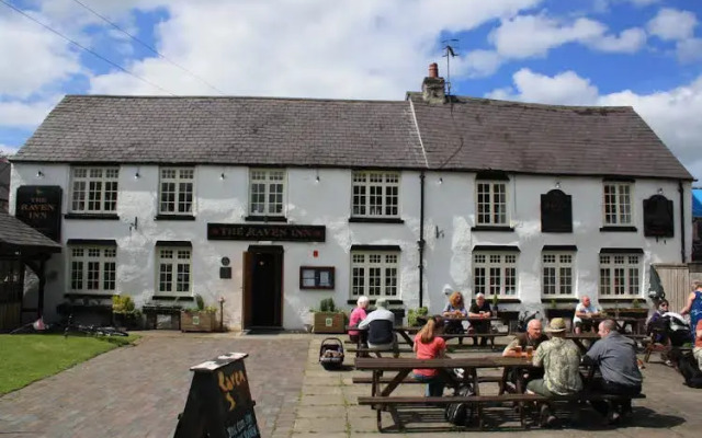 Raven Inn