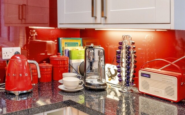 Warm And Welcoming Villa Perfect Home From Home