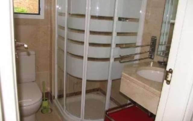 Calanova 100909 2 Bedroom Apartment by Mo Rentals