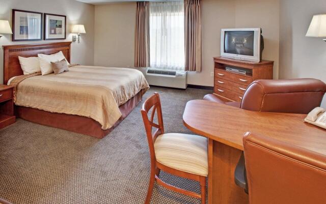 Candlewood Suites Lincoln, an IHG Hotel