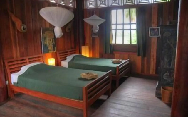 Rajabori Villas