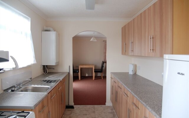Warrens Village Motel and Self Catering