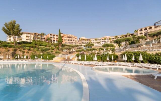 Garden level for 5 people with sea view