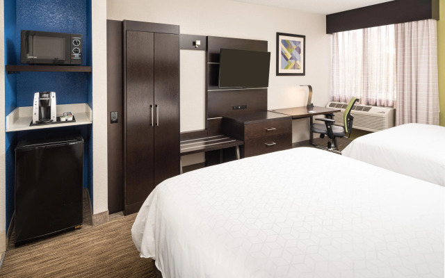 Holiday Inn Express Rochester - Greece by IHG