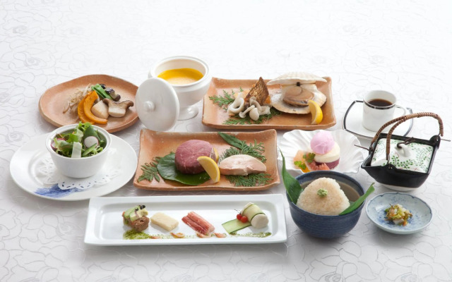 Gamagori Classic Hotel